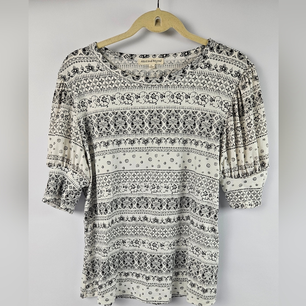 Above and Beyond Elegant Black and White Patterned Puff Sleeve Shirt